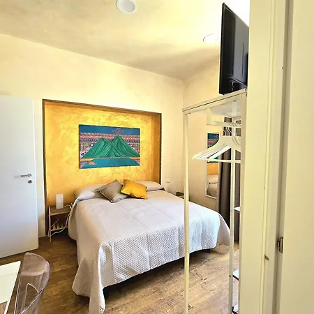 Terrazza Bonapace San Gennaro #5 * Naples